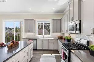16878 SW Birdsong St, Beaverton, OR 97007 - Photo 11