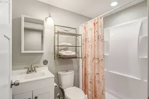 29201 SE Hillyard Dr, Boring, OR 97009 - Photo 25