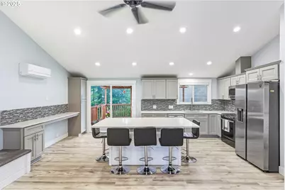 29201 SE Hillyard Dr, Boring, OR 97009 - Photo 7