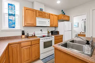 179 Laurel St, Florence, OR 97439 - Photo 5