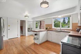 3385 SW Vista Dr, Portland, OR 97225 - Photo 15