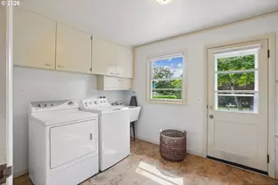 3385 SW Vista Dr, Portland, OR 97225 - Photo 29
