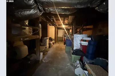 725 NE Denver St, Roseburg, OR 97470 - Photo 23