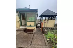 725 NE Denver St, Roseburg, OR 97470 - Photo 31