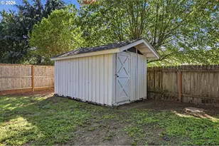4874 Herman St, Eugene, OR 97404 - Photo 43