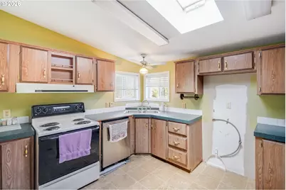 30500 S Deardorff Rd, Molalla, OR 97038 - Photo 15