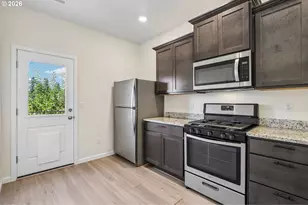 1312 W 17th Ave, La Center, WA 98629 - Photo 11
