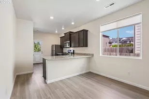 1312 W 17th Ave, La Center, WA 98629 - Photo 9