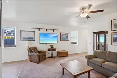 1312 W 17th Ave, La Center, WA 98629 - Photo 7