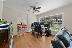2025 NW Kline St, Roseburg, OR 97471 - Photo 19