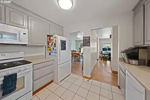 2025 NW Kline St, Roseburg, OR 97471 - Photo 23
