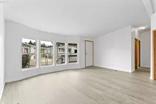 1000 S McKern Ct, Newberg, OR 97132 - Photo 5