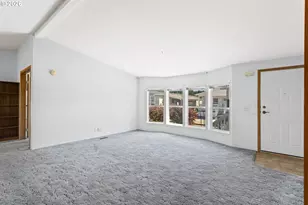 1000 S McKern Ct, Newberg, OR 97132 - Photo 7