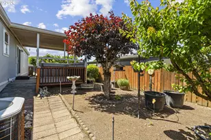 1000 S McKern Ct, Newberg, OR 97132 - Photo 35