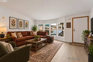 1000 S McKern Ct, Newberg, OR 97132 - Photo 5
