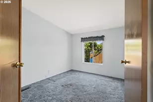 1000 S McKern Ct, Newberg, OR 97132 - Photo 21