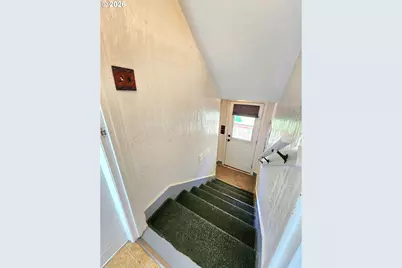 328 E Fifth Ave, Sutherlin, OR 97479 - Photo 21