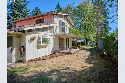 940 SW Main Ave, Mill City, OR 97360 - Photo 37