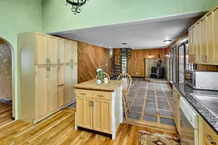 940 SW Main Ave, Mill City, OR 97360 - Photo 11