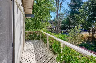 940 SW Main Ave, Mill City, OR 97360 - Photo 27