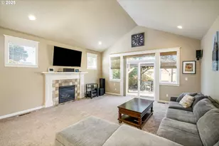 18515 Aladdin Way, Oregon City, OR 97045 - Photo 3