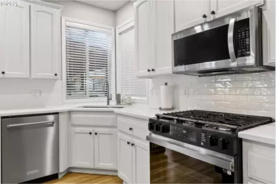 2676 NE Charlois Dr, Hillsboro, OR 97124 - Photo 21