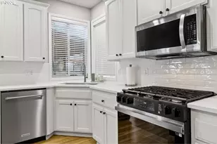 2676 NE Charlois Dr, Hillsboro, OR 97124 - Photo 21