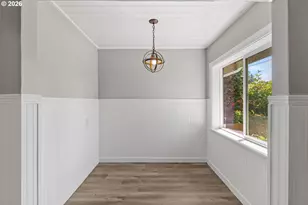 540 E 11th St, Coquille, OR 97423 - Photo 11