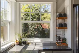 6133 NE 18th Ave, Portland, OR 97211 - Photo 9