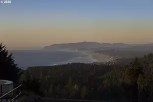 1128 NE Seascape Ave, Depoe Bay, OR 97341 - Photo 39