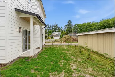 210 Glengate St, Cathlamet, WA 98612 - Photo 23
