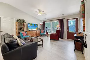632 Meadow Ln, Brookings, OR 97415 - Photo 9