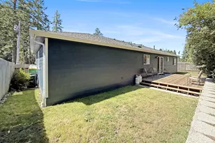 632 Meadow Ln, Brookings, OR 97415 - Photo 23
