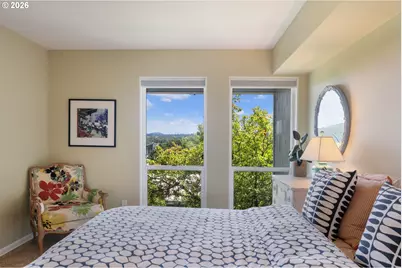 5417 S View Point Ter, Portland, OR 97239 - Photo 33