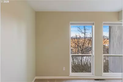 5417 S View Point Ter, Portland, OR 97239 - Photo 25