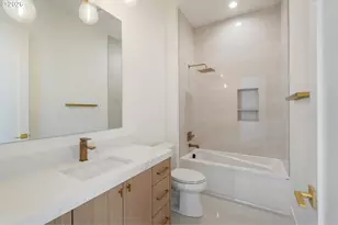 12310 NE 66th Ct, Vancouver, WA 98686 - Photo 7