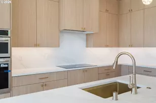 12310 NE 66th Ct, Vancouver, WA 98686 - Photo 17