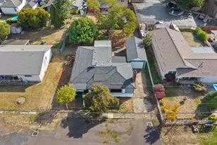 354 N 17th St, Saint Helens, OR 97051 - Photo 17