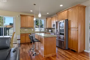 17584 SE Mill Loop, Portland, OR 97233 - Photo 13