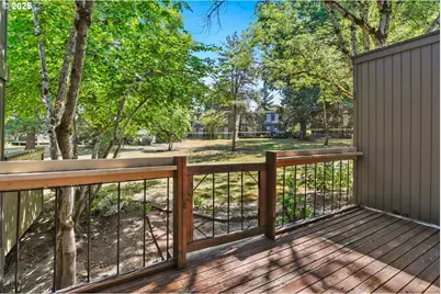 1614 NW Bridgeway Ln, Beaverton, OR 97006 - Photo 11