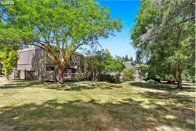 1614 NW Bridgeway Ln, Beaverton, OR 97006 - Photo 13