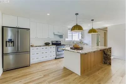 1730 SW 203rd Ave, Beaverton, OR 97003 - Photo 9