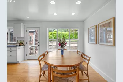 3331 SW Seymour St, Portland, OR 97239 - Photo 9
