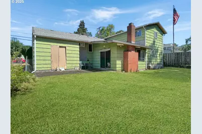 515 E Hereford St, Gladstone, OR 97027 - Photo 7