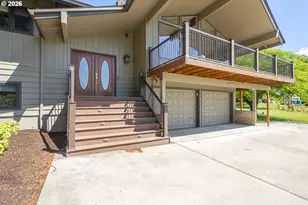 10195 SW Kable St, Portland, OR 97224 - Photo 3