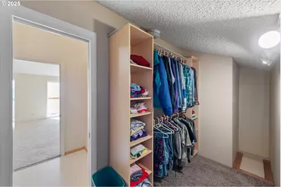 64662 E Bay Rd, North Bend, OR 97459 - Photo 41