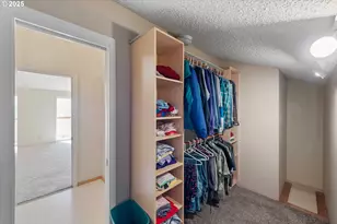 64662 E Bay Rd, North Bend, OR 97459 - Photo 41