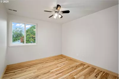 1935 SE 52nd Ave, Hillsboro, OR 97123 - Photo 27