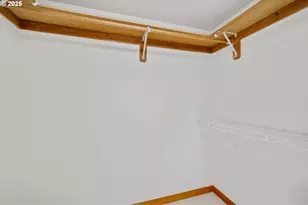 1935 SE 52nd Ave, Hillsboro, OR 97123 - Photo 25