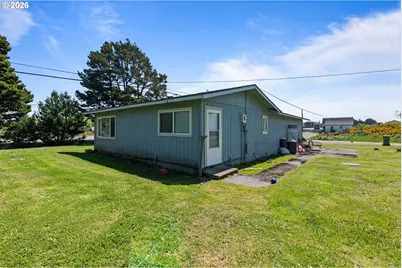 87615 20th St, Bandon, OR 97411 - Photo 27